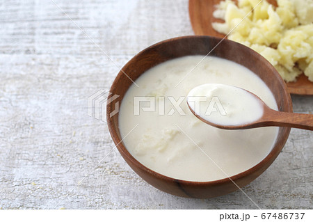 ジャガイモのヴィシソワーズスープ 67486737