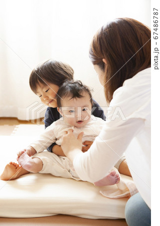 子育て 67486787