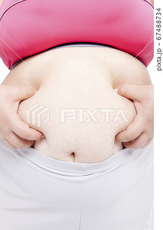 メタボ女性のお腹 メタボ女性のお腹 67488734