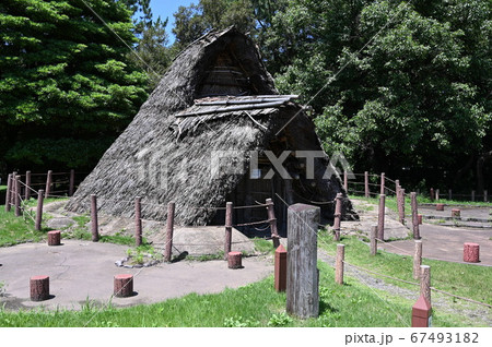 御経塚遺跡　竪穴住居　野々市市 67493182