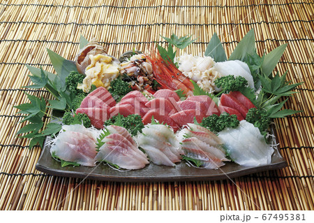 刺身盛合せ_02 67495381