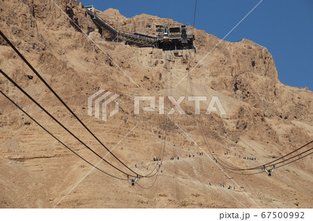 マサダ国立公園の蛇門 67500992