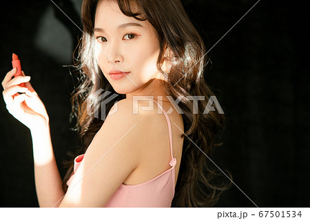 女性 女 女の子 67501534