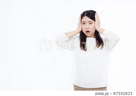 30代女性 白バック 30代女性 白バック 67502625