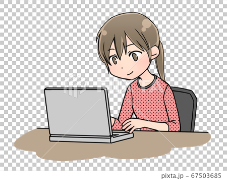 ノートパソコンを操作する女性 ノートパソコンを操作する女性 67503685