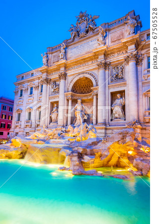 Rome, Italy - Fontana di Trevi 67505528