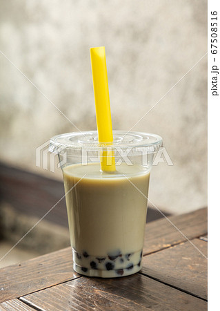 タピオカミルクティー　Asian style Tapioca bubble tea 67508516