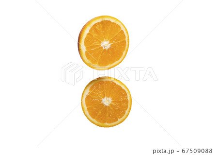 2 oranges slice that were split apart from isolated 2 oranges slice that were split apart from isolated 67509088