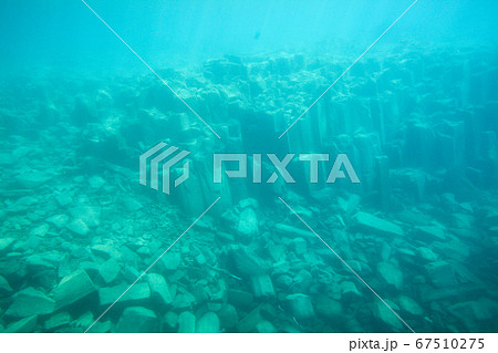 北海道 秋 千歳市 支笏湖 水中遊覧船 北海道 秋 千歳市 支笏湖 水中遊覧船 67510275