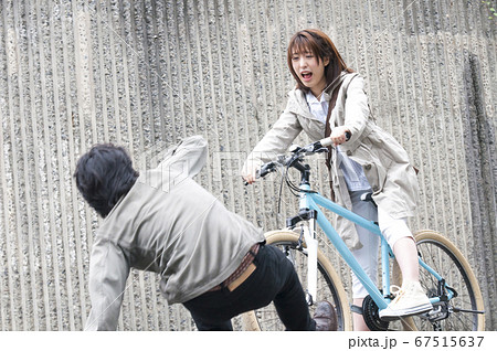 自転車事故 67515637