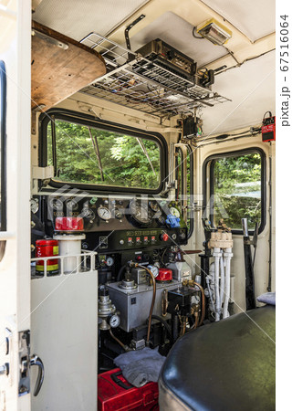 赤沢森林鉄道 ATF-01ディーゼル機関車 運転席 赤沢森林鉄道 ATF-01ディーゼル機関車 運転席 67516064