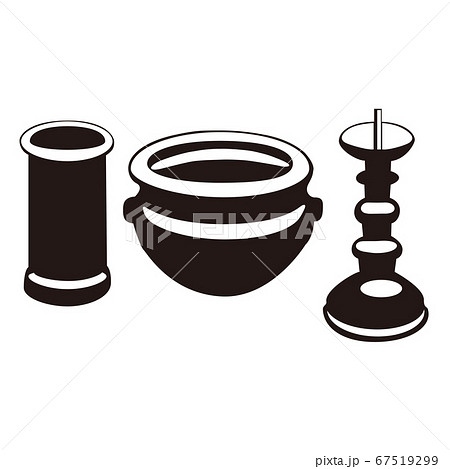 三具足 香炉、燭台、花立の三つの仏具です。のイラスト素材 [67519299