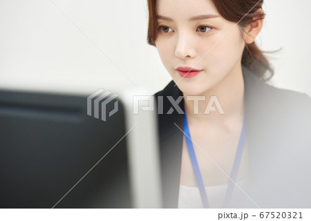 女性 女 女の子 67520321