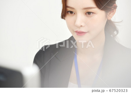 女性 女 女の子 67520323