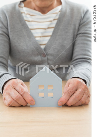 不動産 住まいイメージ 不動産 住まいイメージ 67520536