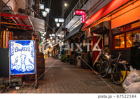 《東京都》蒲田・ノスタルジックな飲み屋街 《東京都》蒲田・ノスタルジックな飲み屋街 67522584