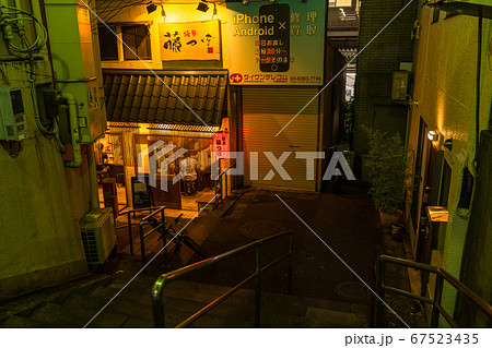 《東京都》大森駅前・ノスタルジックな飲み屋街 67523435