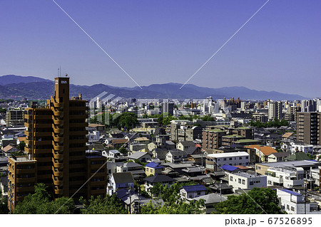 道後温泉　道後公園から松山市街南方面を望む　愛媛県松山市 67526895