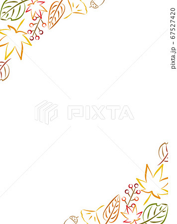 紅葉やイチョウなど秋の和風背景 フレーム 筆のような手書き風のイラスト素材 67527420 Pixta