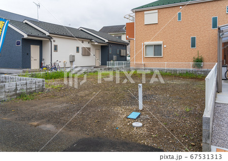 新築分譲住宅の建築予定地 67531313