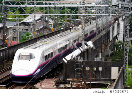 E2系上越新幹線を狙う E2系上越新幹線を狙う 67536375