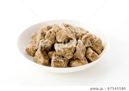 沖縄 波照間島の黒糖 67543580