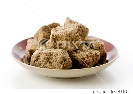 沖縄 波照間島の黒糖 67543630