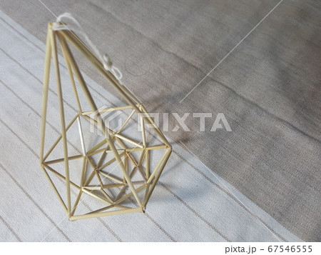 北欧伝統の麦わら細工ヒンメリ 67546555