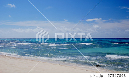 久米島のはての浜の海 久米島のはての浜の海 67547848