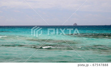 久米島の海 67547888