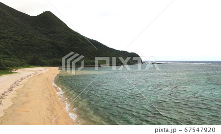 久米島のアーラ浜 67547920