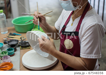 painting chicken patternon on white ceramic bowl , painting chicken patternon on white ceramic bowl , 67548356