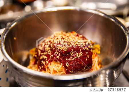 麺 グルメ ヨルムキムチ 67548977