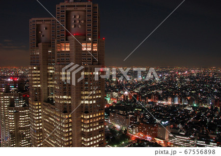 新宿の夜景都庁編 67556898