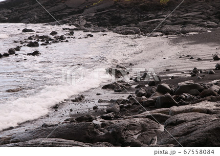 プナルウ黒砂海岸 67558084