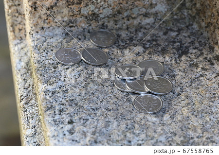 お賽銭 67558765