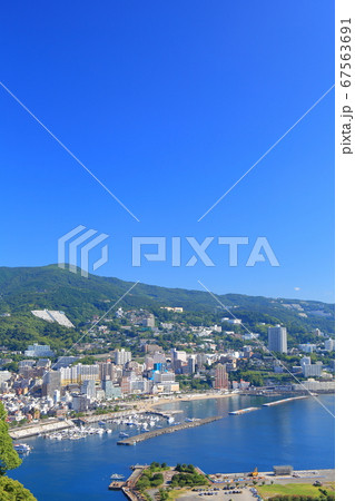 静岡県 熱海温泉街の風景の写真素材