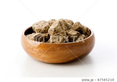 沖縄 波照間島の黒糖 沖縄 波照間島の黒糖 67565210