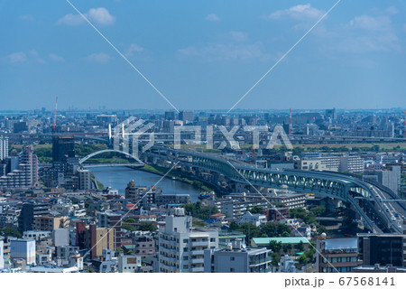東京都からの都市景観(三郷市、松戸市方面:青空) 東京都からの都市景観(三郷市、松戸市方面:青空) 67568141