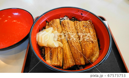 おいしい穴子丼(うな丼じゃないよ)　1035	 67573753