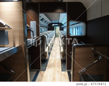 サフィール踊り子号・荷物置き場 67576872