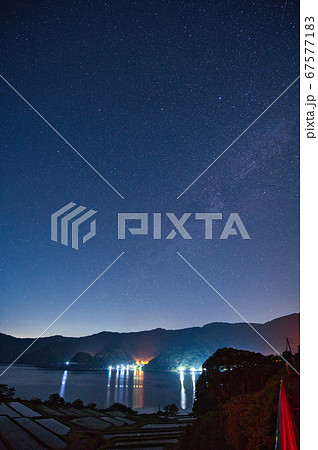 田烏の棚田からの天の川 67577183