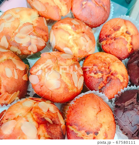 手作りマフィン 手作りマフィン 67580111