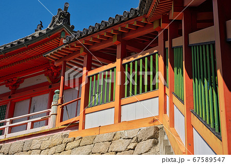 《広島県》晴れの日、磐台寺 阿伏兎観音の風景 《広島県》晴れの日、磐台寺 阿伏兎観音の風景 67589547