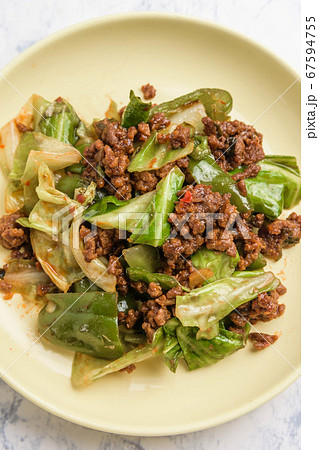 キャベツの肉味噌炒め キャベツの肉味噌炒め 67594755