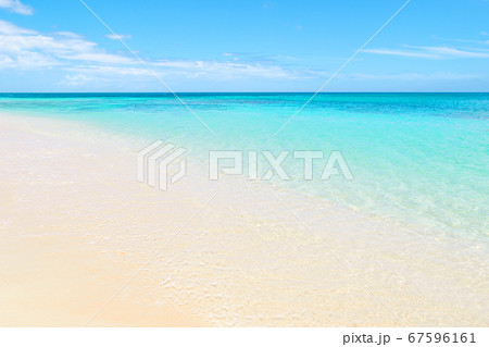 海と空 ハワイサンセットビーチの写真素材