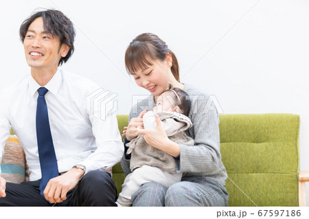 3人家族 3人家族 67597186