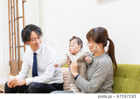 3人家族 3人家族 67597285
