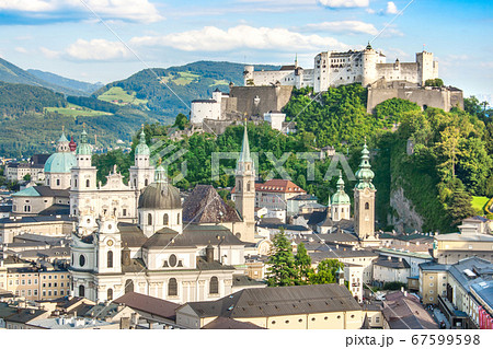 Beautiful view of the historic city of Salzburg in summer, Austria 67599598