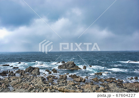 男鹿半島の入道崎 67604227